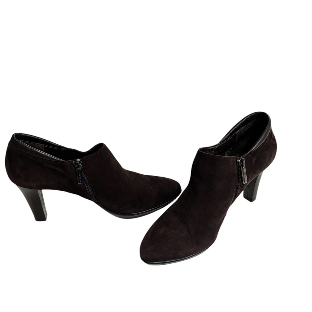 Aquatalia Like NEW Brown Suede 3” Heels, 9.5